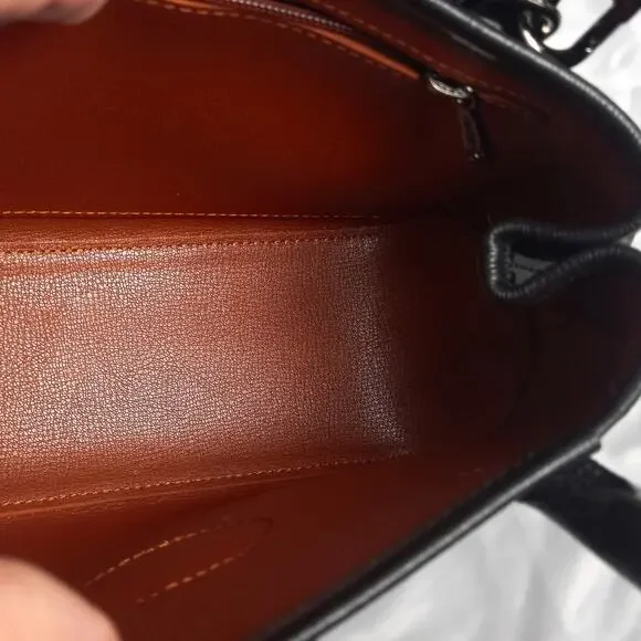 Longchamp Leather Crossbody Bag Black Minimal Parisian Chic Quiet Luxury - Picture 7 of 9